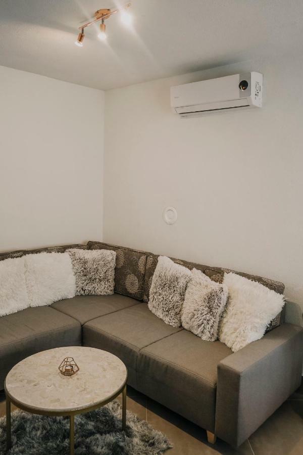 Apartman Bacchus Πούλα Εξωτερικό φωτογραφία